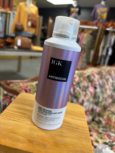 IGK Antisocial Bond-building Dry Mask