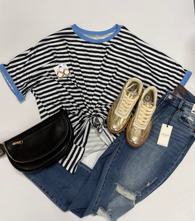 Judy Blue Mid Rise Boyfriend Fit